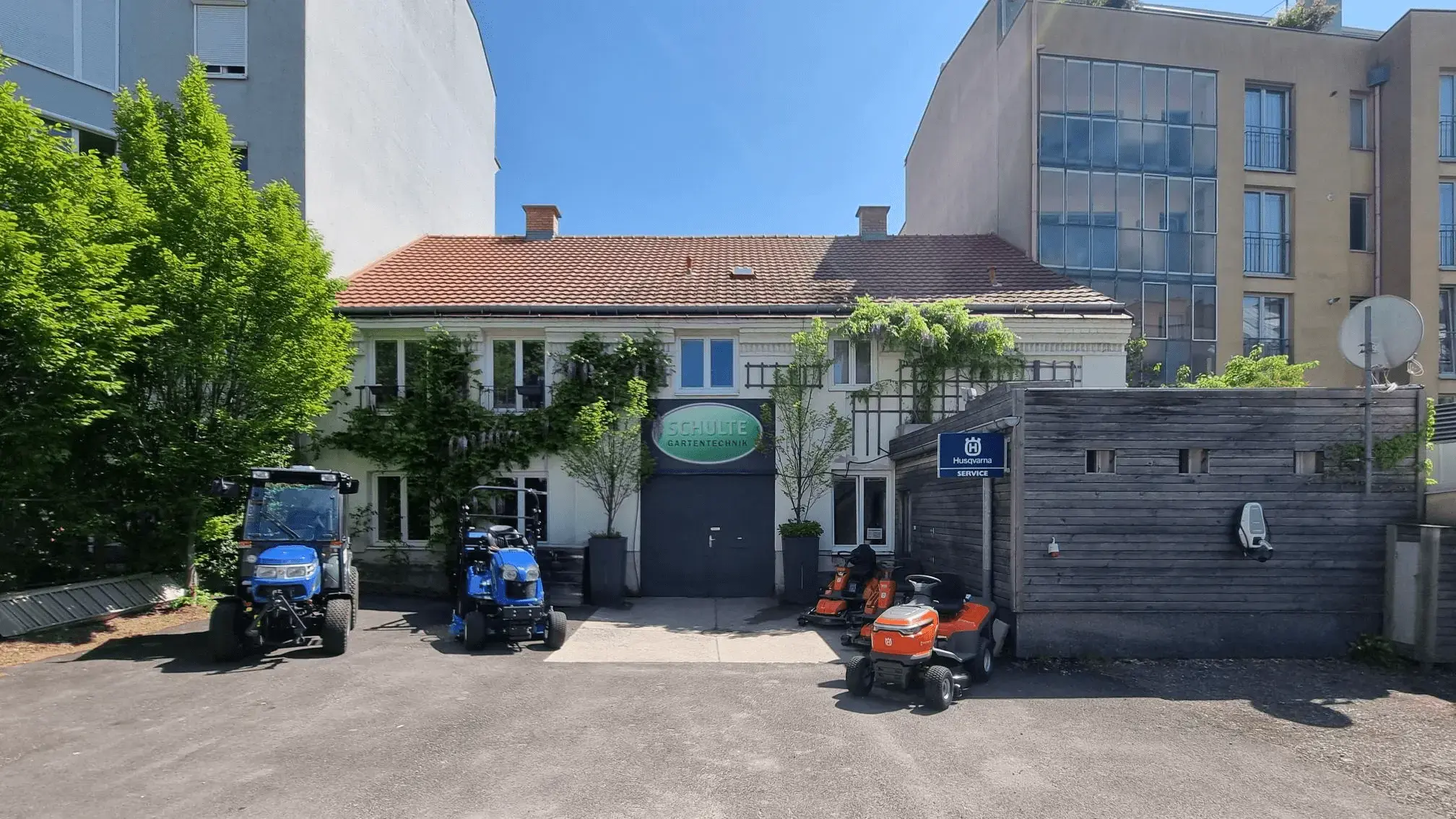 SGTech Wien Werkstätte Ansicht mit Eingang 5