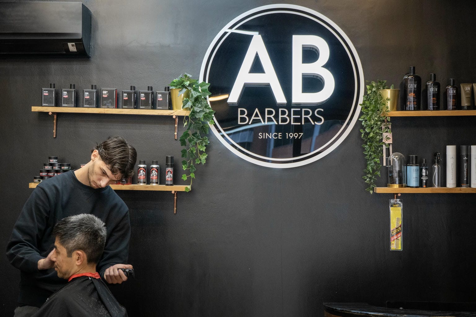 AB Barbers Barbershop Interiors
