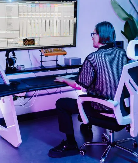 An advanced mixing and mastering music production lesson
