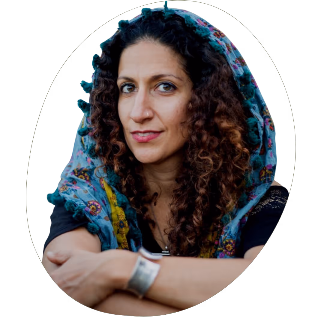 headshot of Lydia Violet