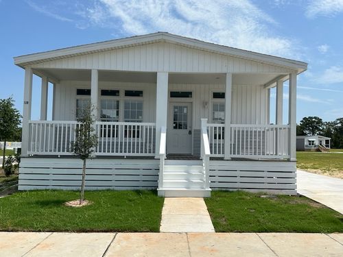 Home For Sale at Riverwalk Landing, Freeport Florida