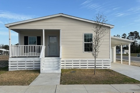 64 Red Drum Drive 2 bed 2 bath mobile home for sale in Riverwalk Landing