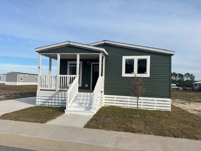 Live Oak Home for sale Riverwalk Landing Freeport Florida 