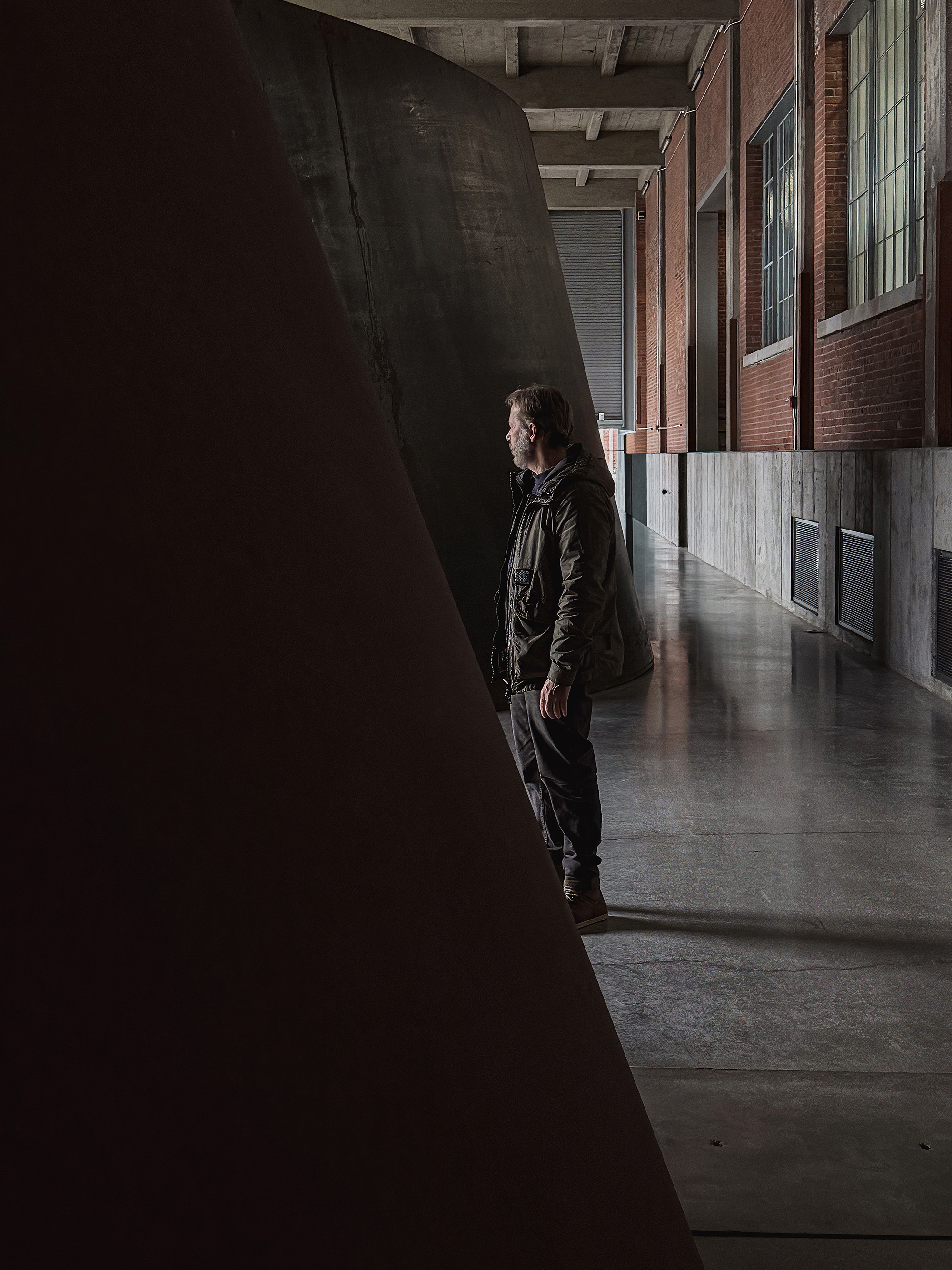 Structure is discovered by moving beside it. Image Credit: Richard Serra. Installation view, Dia Beacon.