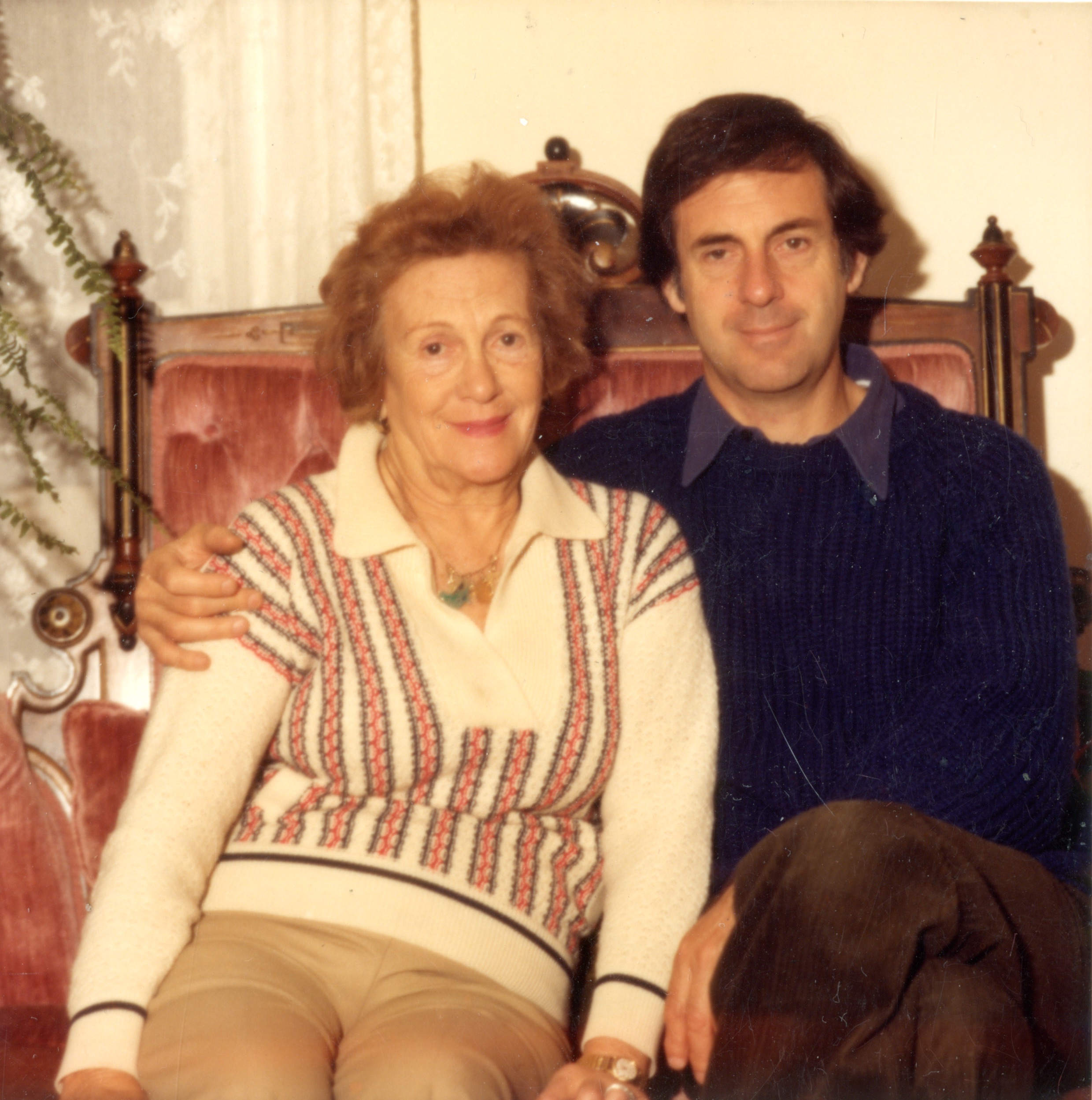 David and his mother, Hetty, in 1980