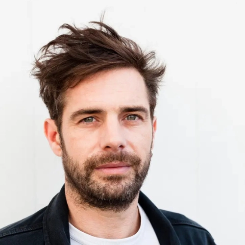 [headshot] image of satisfied customer shaking hands with company representative - fintech company