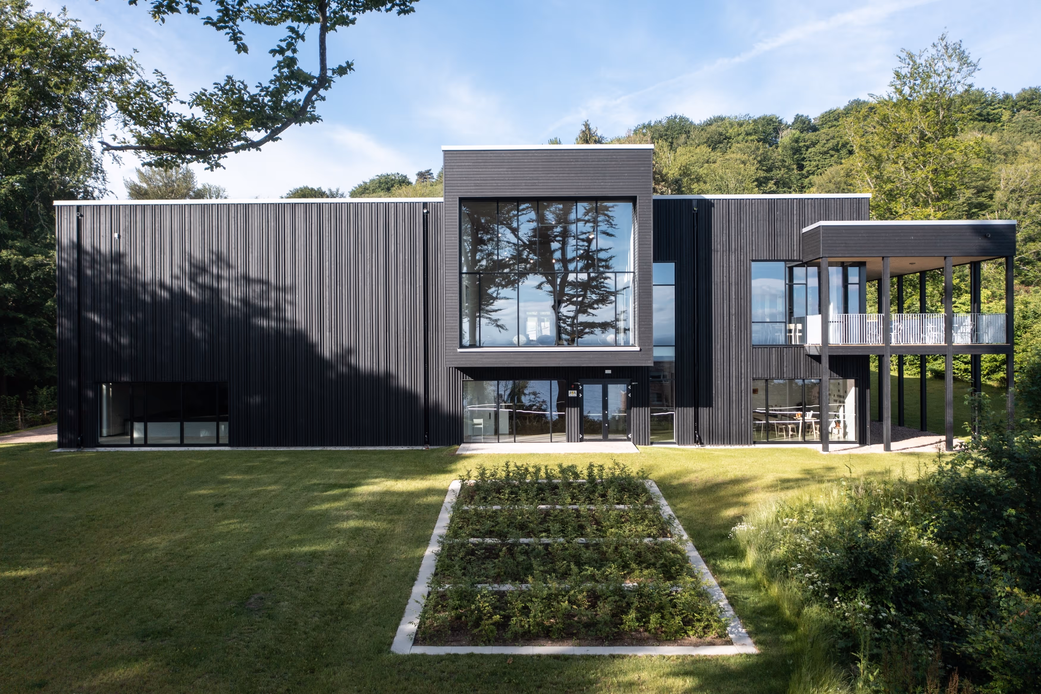 Leyered – Evelina Kroon – SpoilConcept