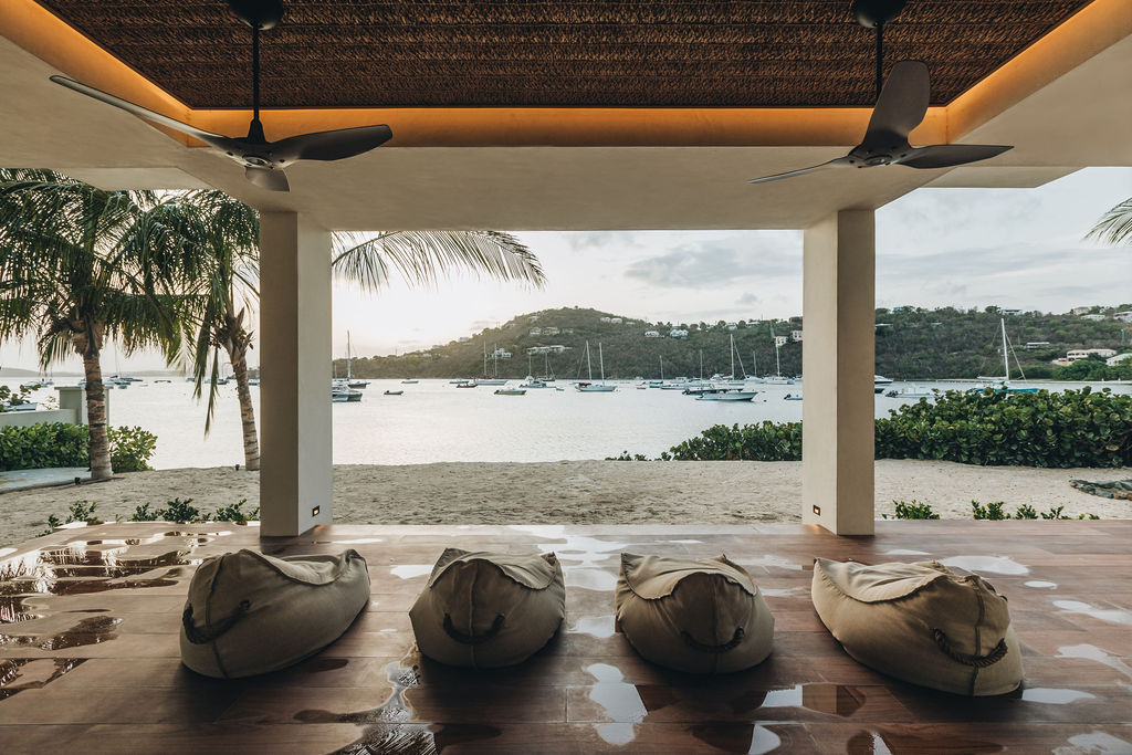 [background image] image of an urban cityscape (for a film production company)