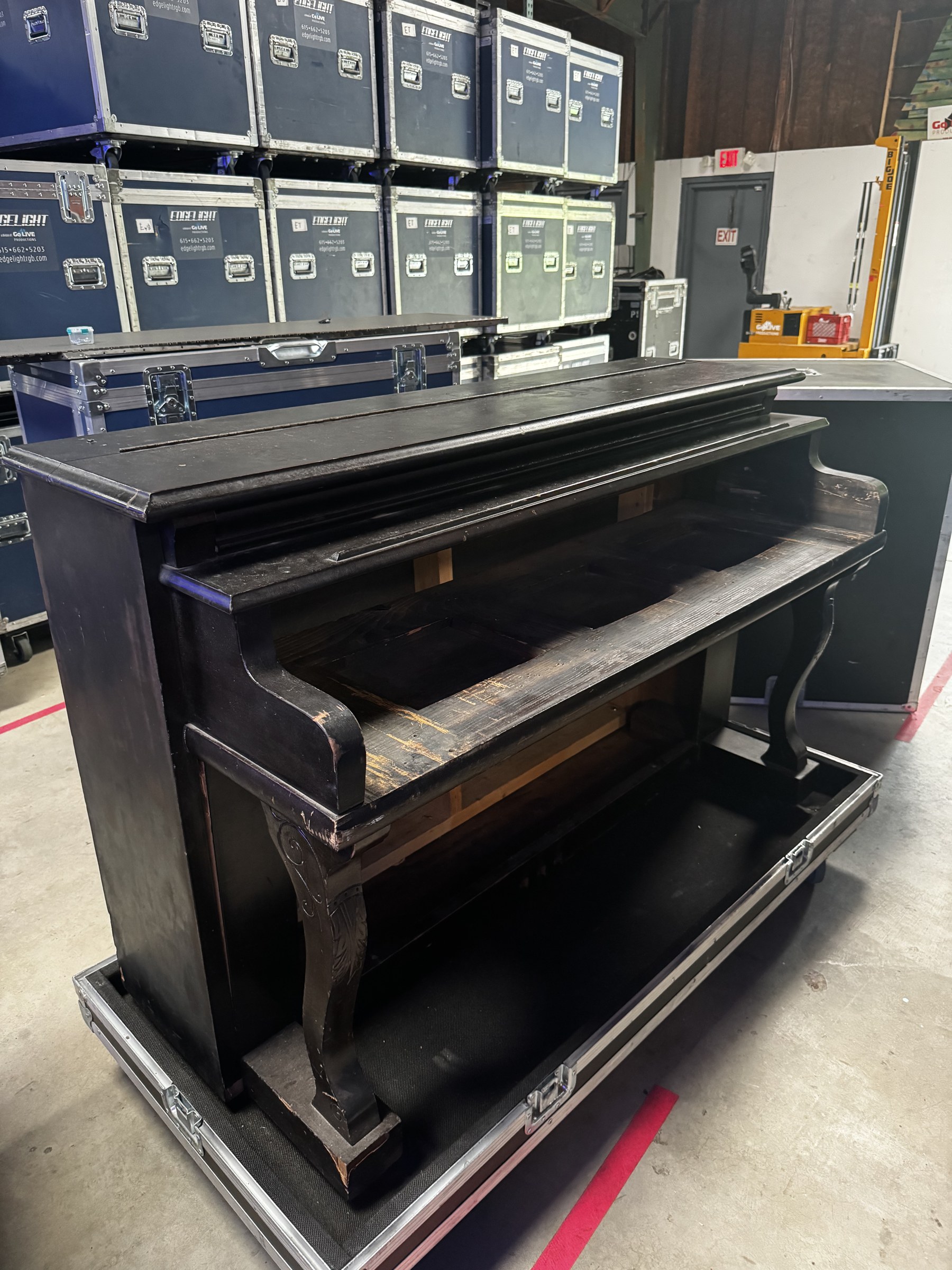 Custom console piano