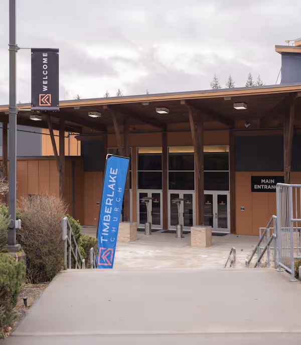 The main entrance of the Redmond campus with the Timberlake banner set up.