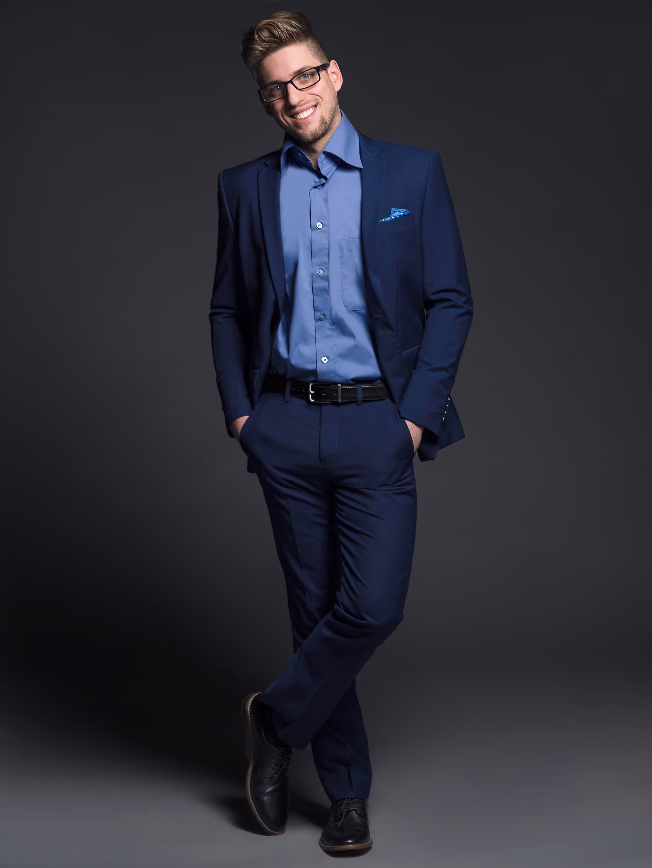 Devin Trim — freelance B2B SaaS and FinTech copywriter providing high-trust content strategy