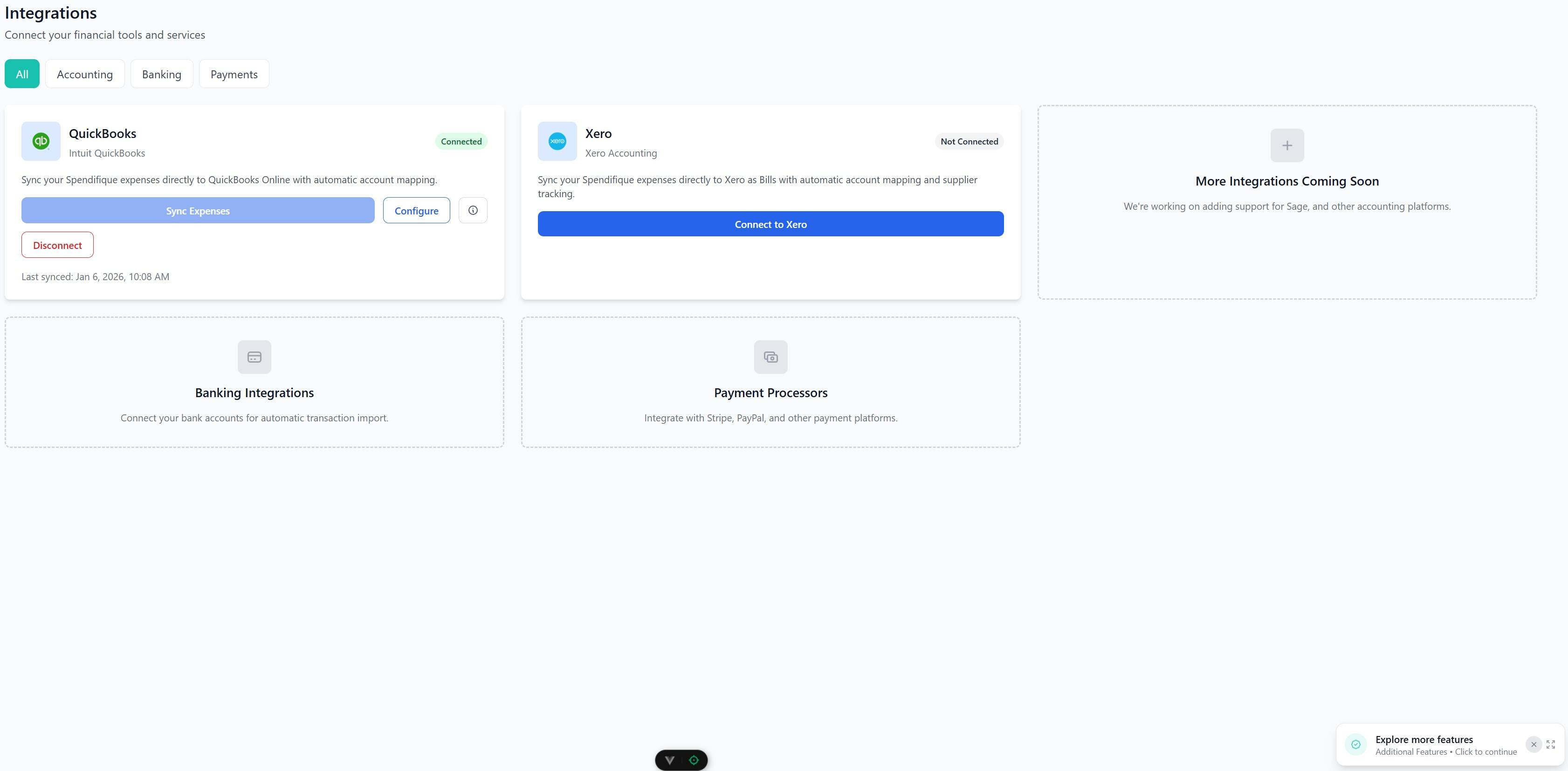 Dashboard screen showing integrations options with QuickBooks connected and Xero not connected, plus placeholders for banking integrations, payment processors, and upcoming integrations.