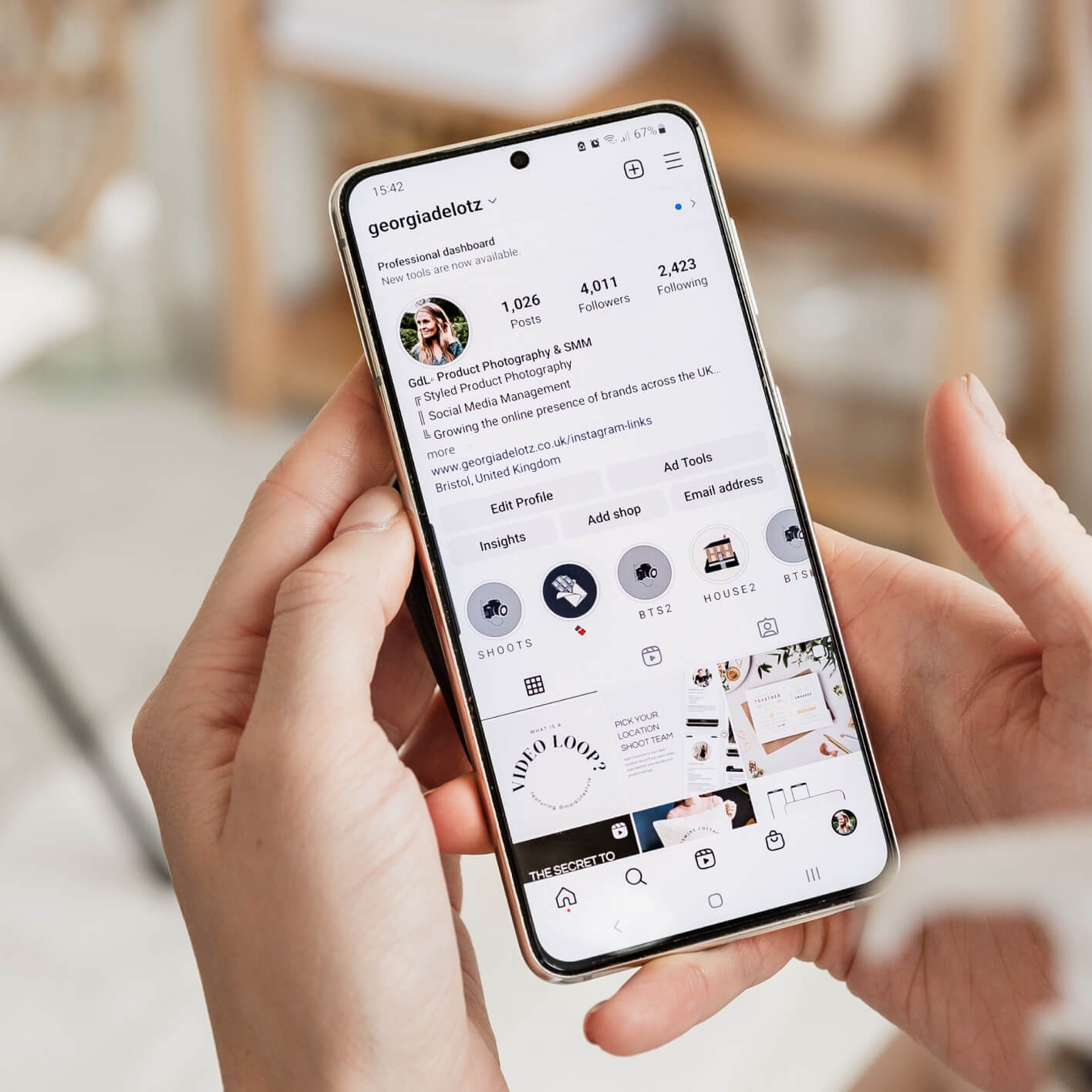 Follow Me On Instagram - Simplefolio X Webflow Template