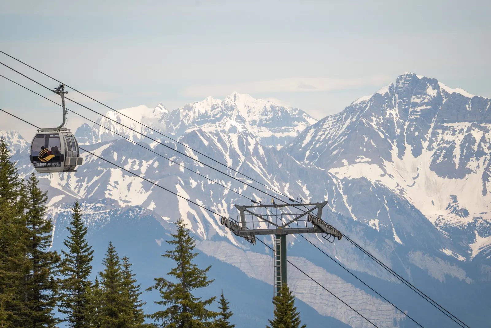 Kicking Horse gondola and mountain landscape