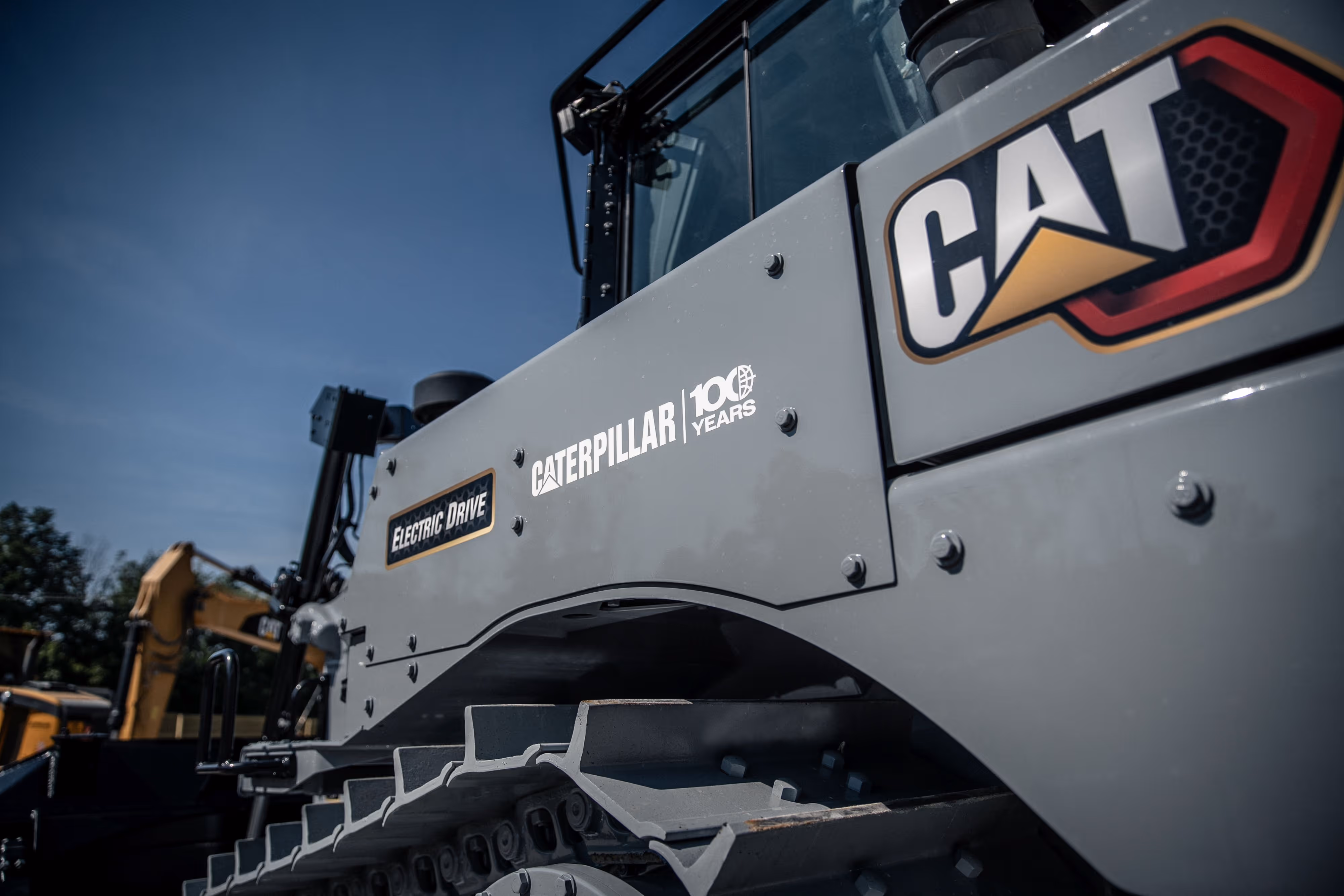 Cat D6 XE Edition 100