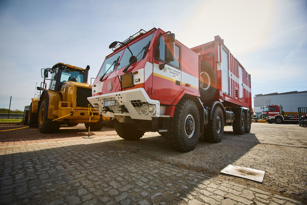 Mobilní kontejnerové energetické centrum Caterpillar operativně zajistí napájení budovy či celého areálu