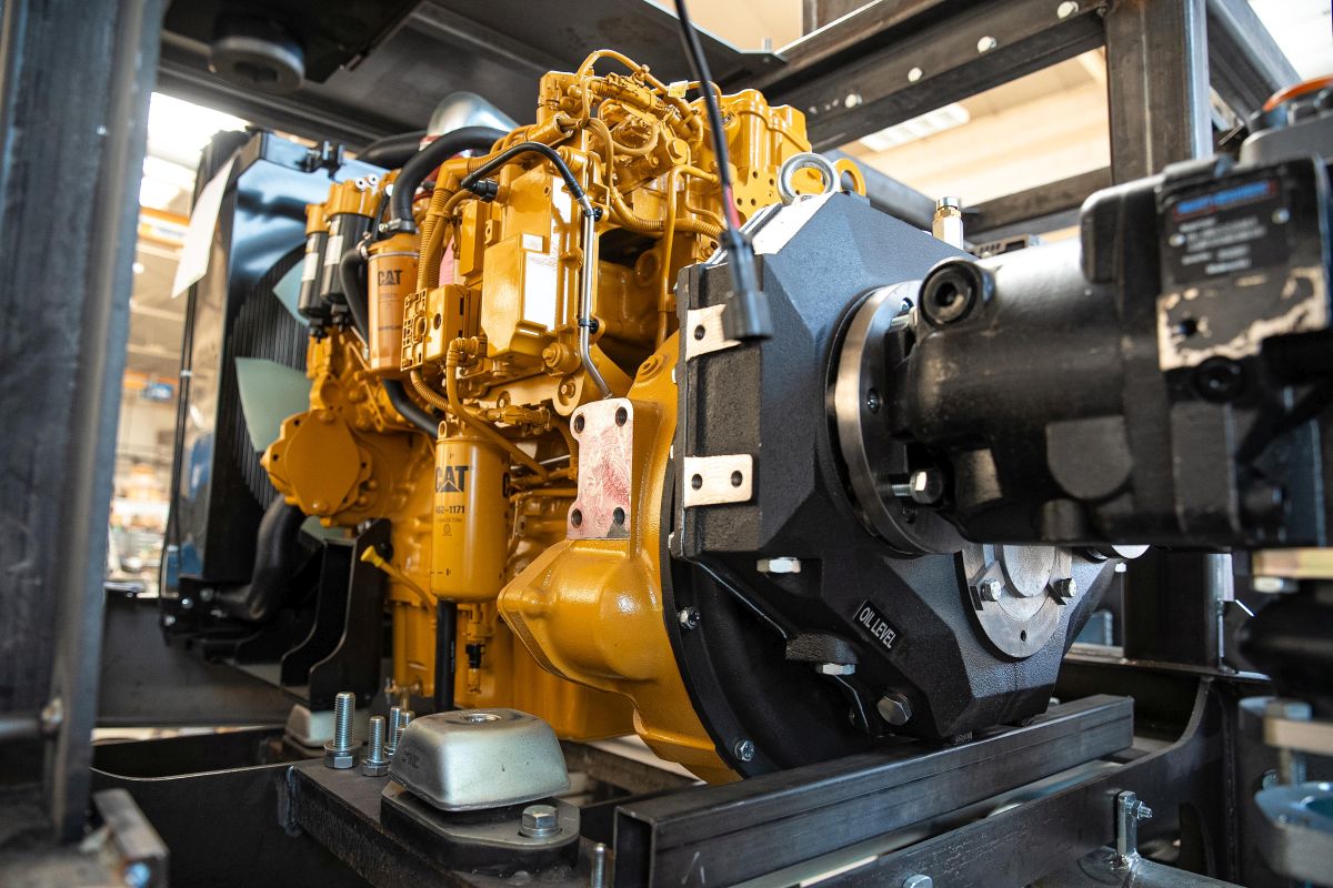 Vrtné soupravy JaNo pohání výhradně motory Caterpillar.