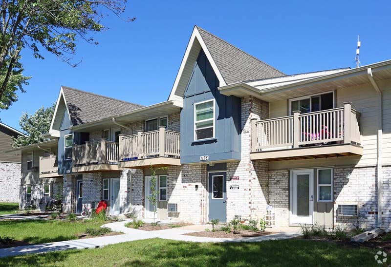 7 Oaks Apartments