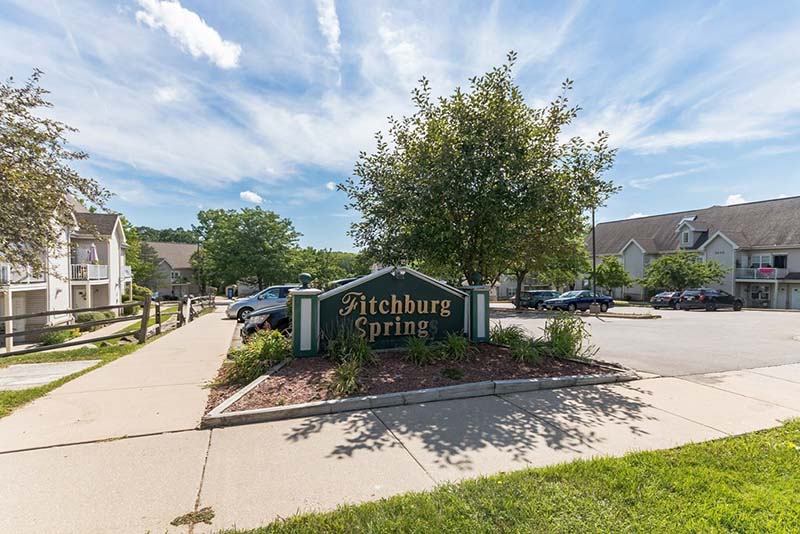 Fitchburg Springs Apartment