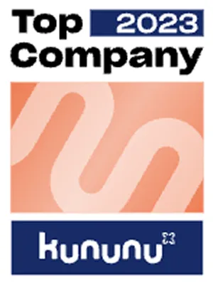 Top Company 2023 Auszeichnung von Kununu mit stilisiertem orangenem Hintergrund.