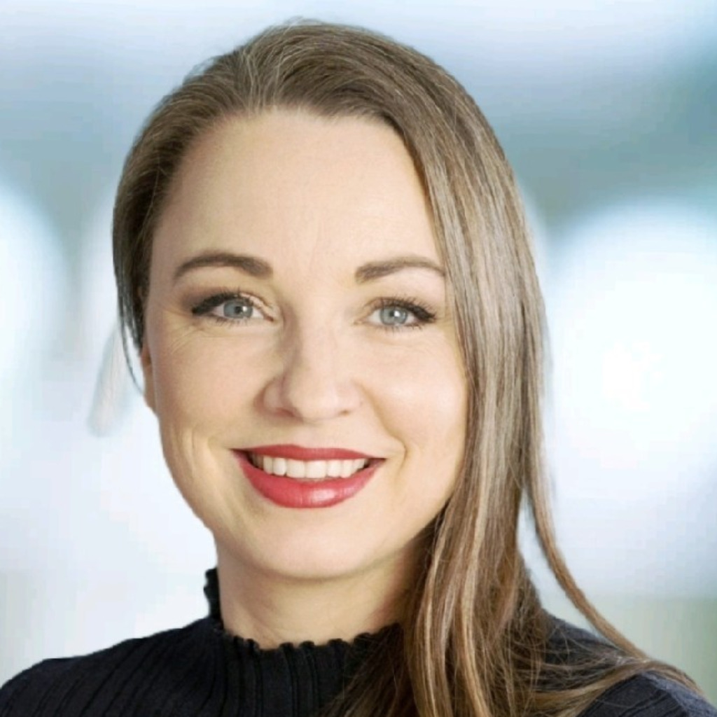 Anja Bräuning teilt ihre Erfahrungen mit Denny Seidel und dem Personal Strategy House.