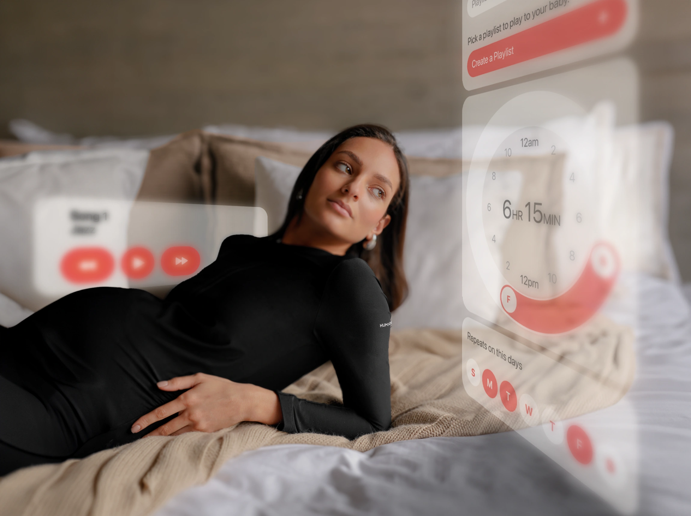 Pregnant woman with HUMAKNITY's app