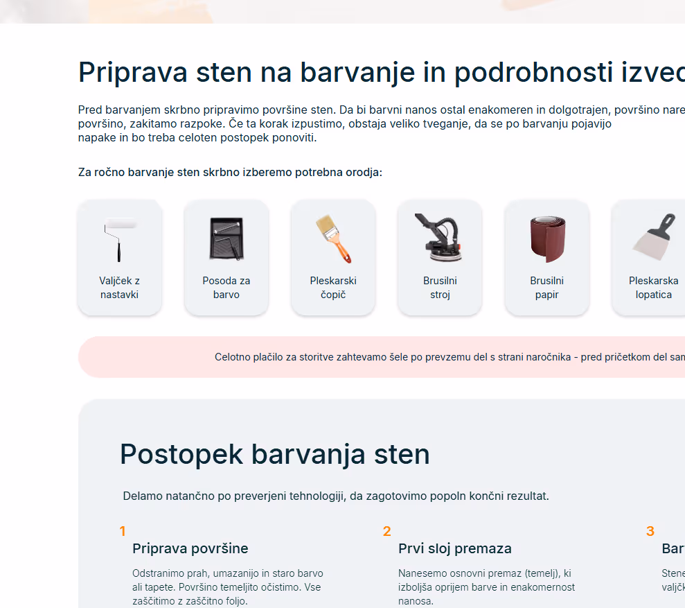 Slika prikazuje pripomočke za barvanje sten – valjček, posodo za barvo, čopič, brusilni stroj, brusilni papir in lopatico; prikazani so kot del vsebine na spletni strani o slikopleskarskih storitvah.