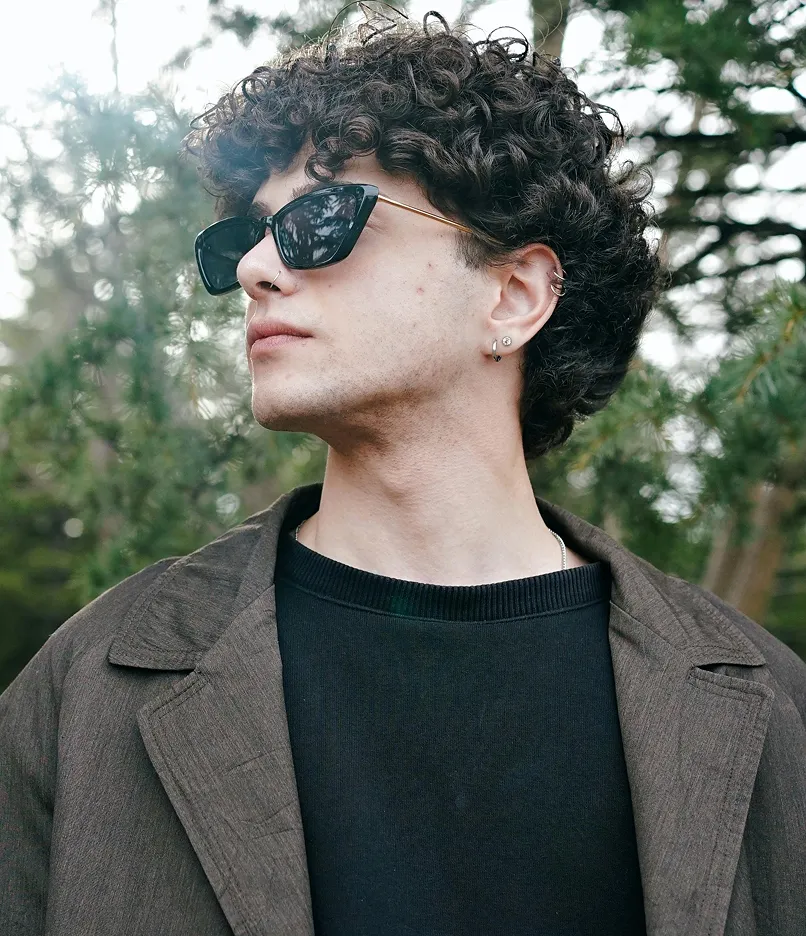 Testimonials Card Img