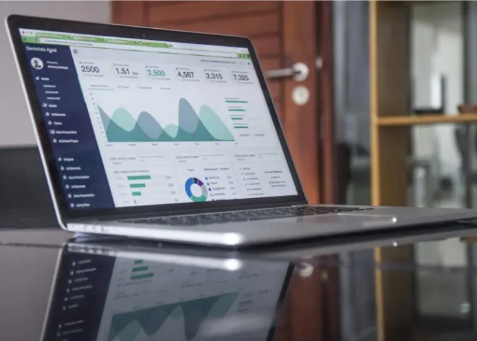 Image Hero Section 8