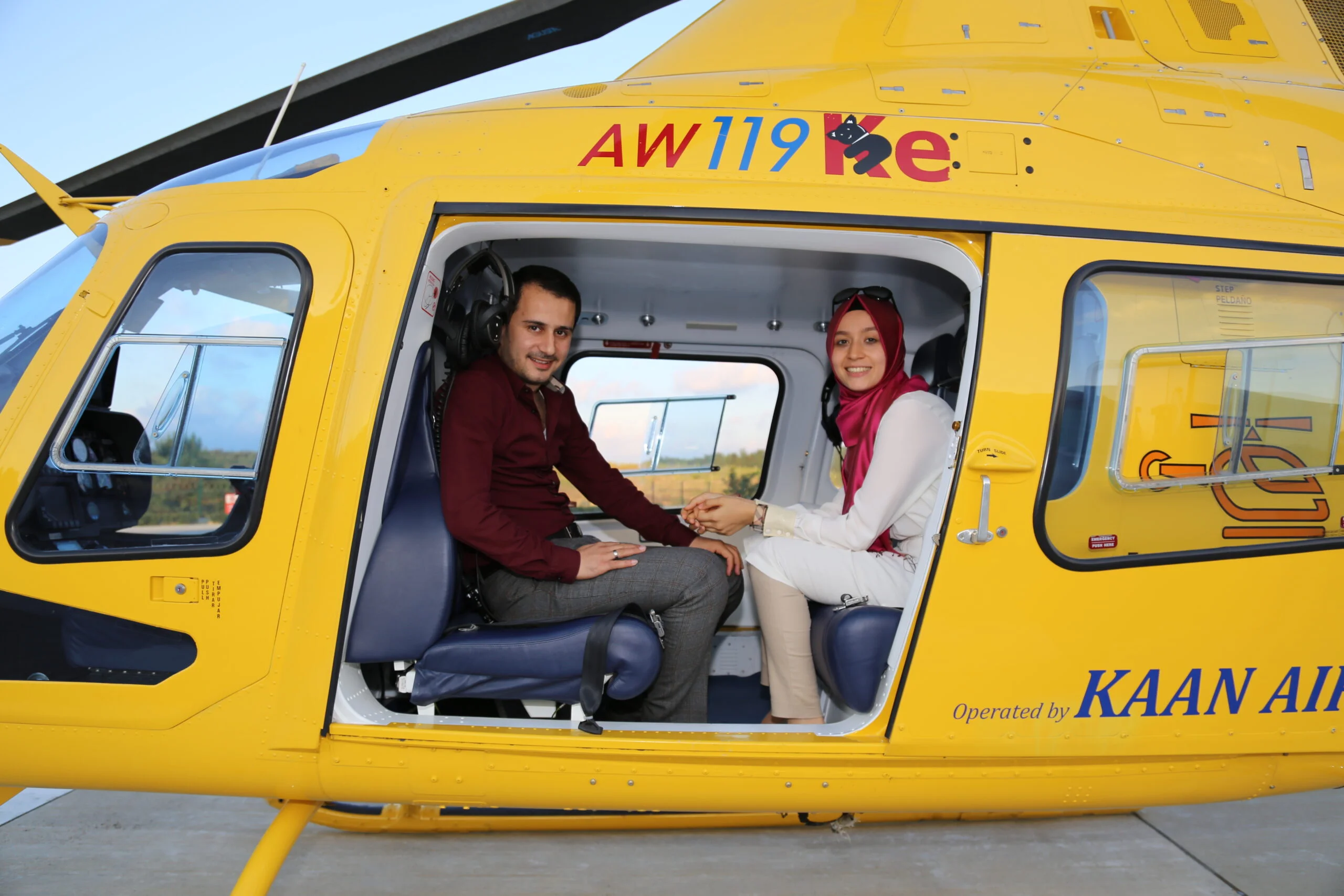Helikopterde evlilik teklifi İstanbul silueti