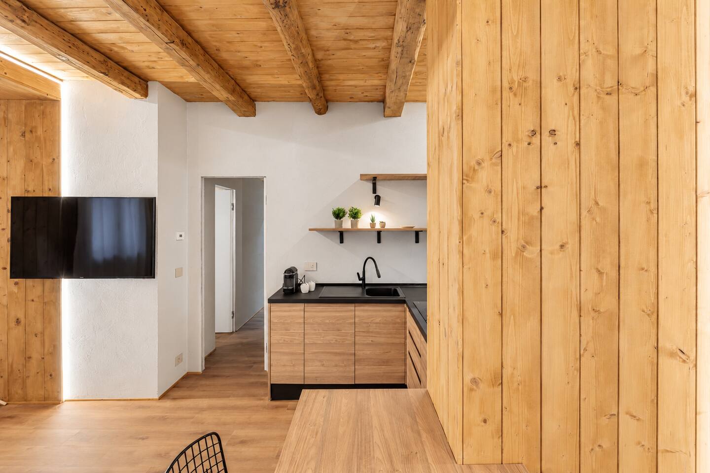 Boutique Alpine Two-Bedroom, Courmayeur