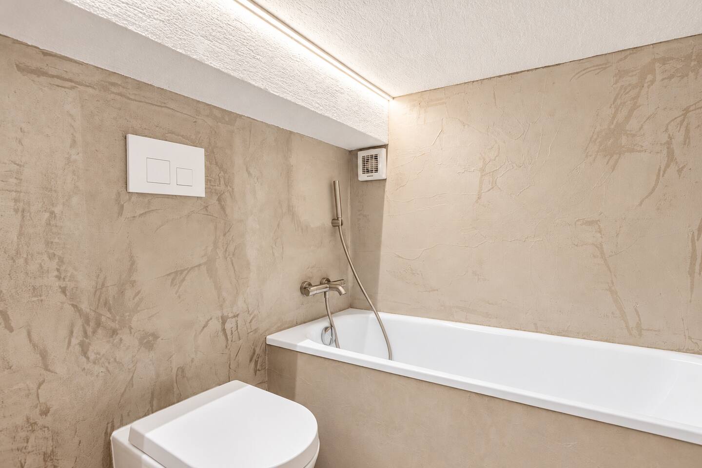 Boutique Alpine Two-Bedroom, Courmayeur