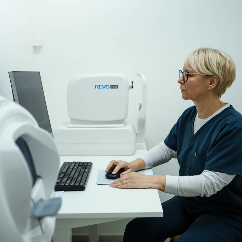 Modern Healthcare Image