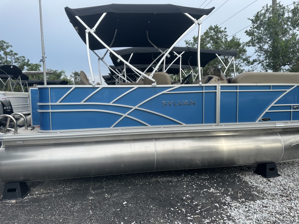 Mirage 820 Party Fish