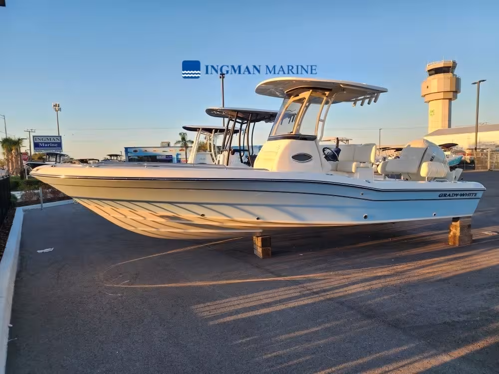 Coastal Explorer 251