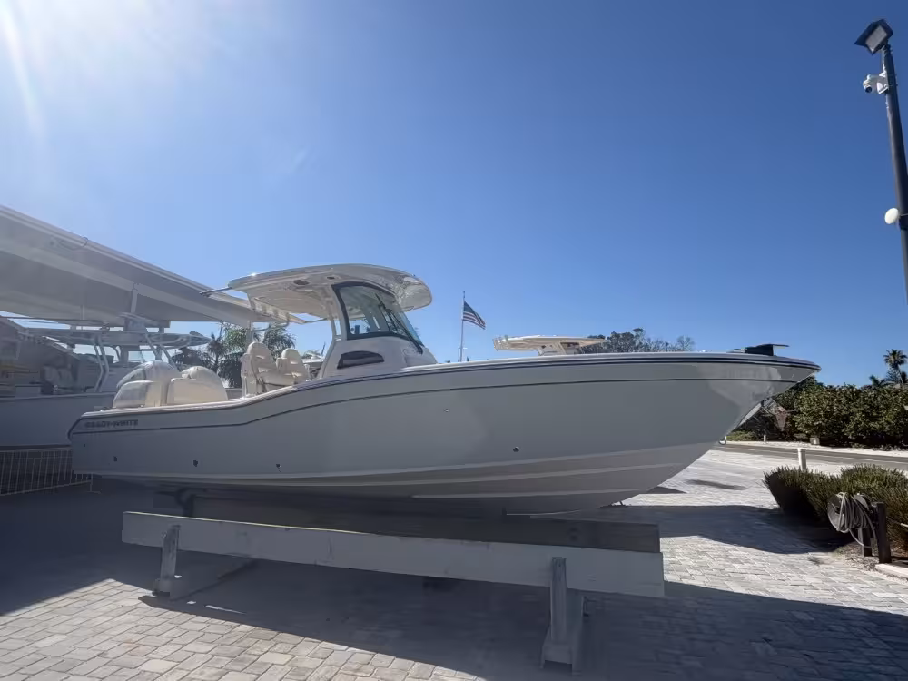 Coastal Explorer 281