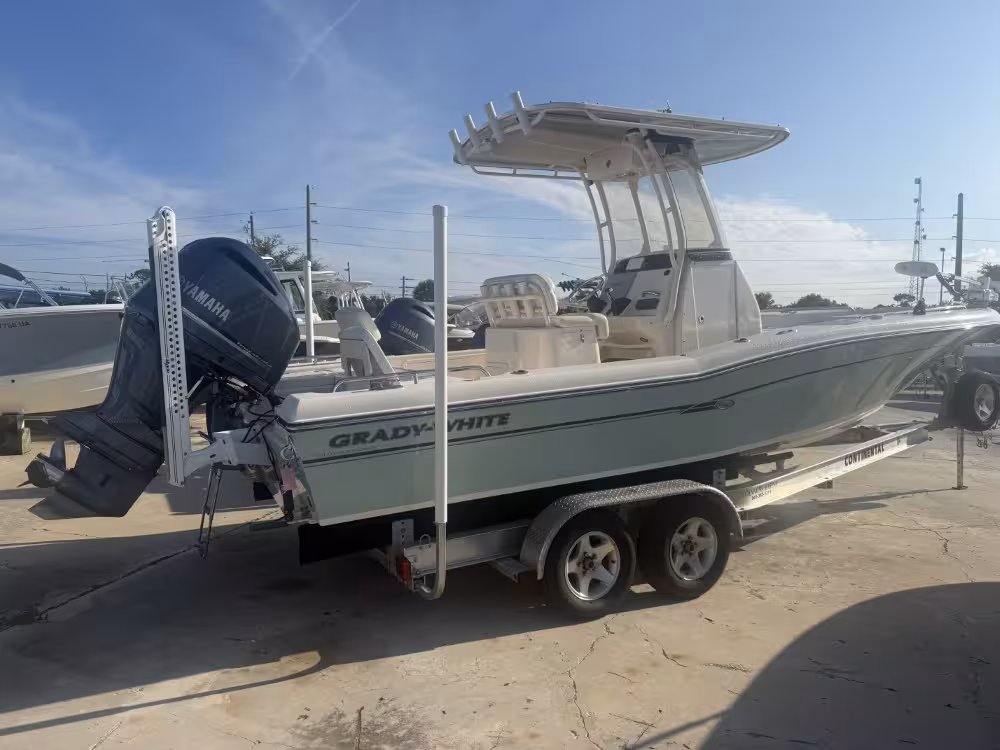 Coastal Explorer 251