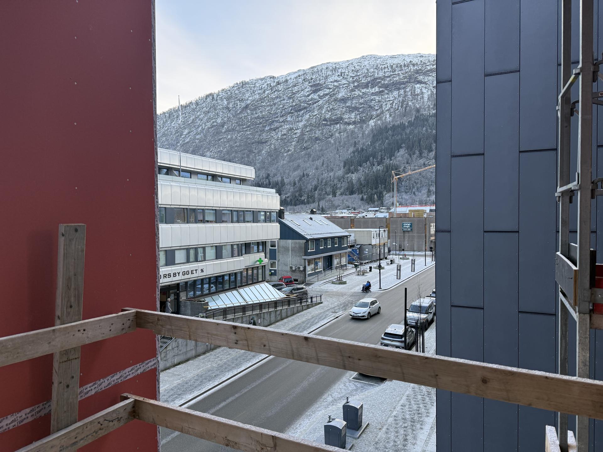 - B31 - Utsikt mot sør fra vinterhage - 