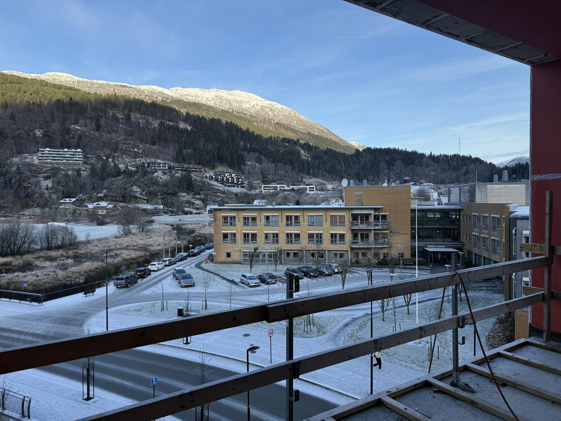 - B41 - Utsikt mot nord-aust fra veranda - 