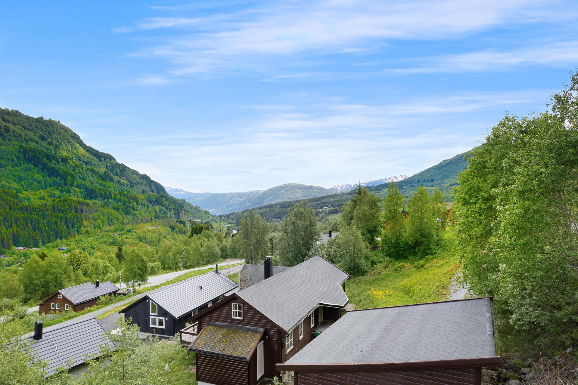 Hodlekve er vorte ein heilårsdestinasjon med sykling, turar og frisbeegolf om sommaren...