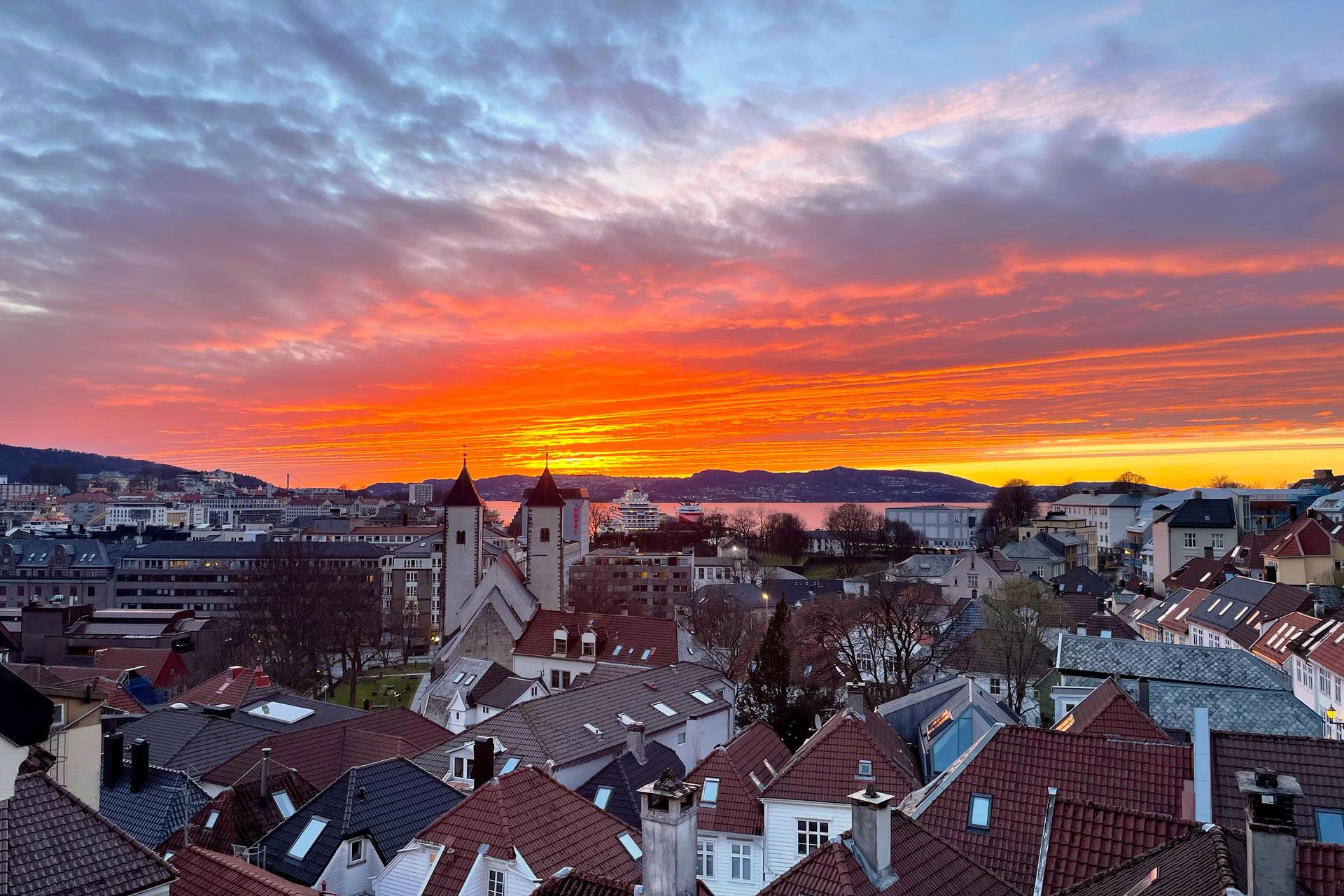 Selgers eget bilde av en praktfull solnedgang