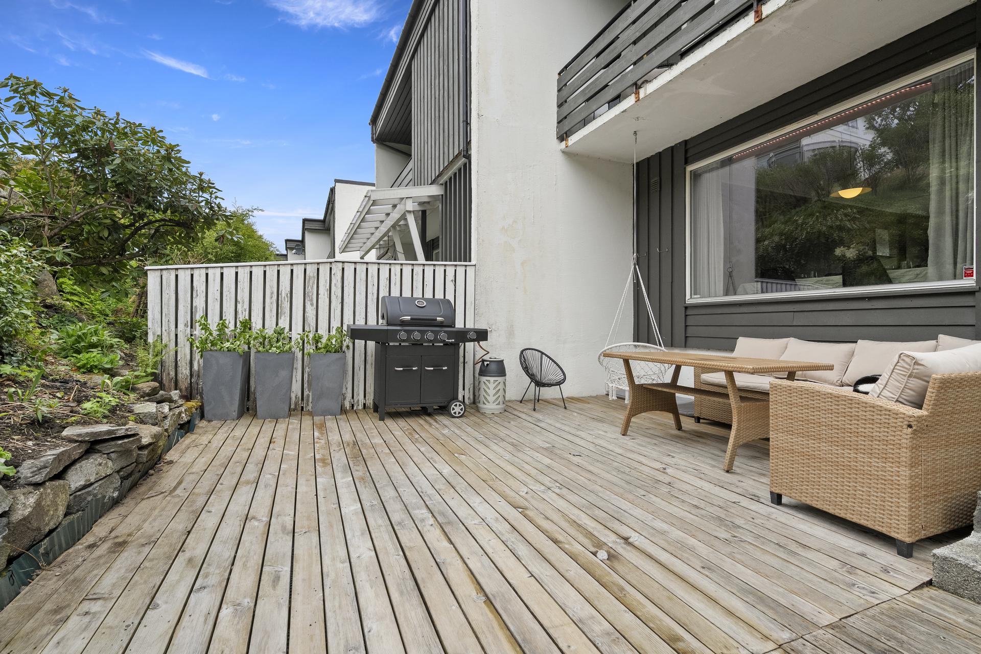 - Med gode solforhold man nyte solen her til ca 19 sommerstid - 