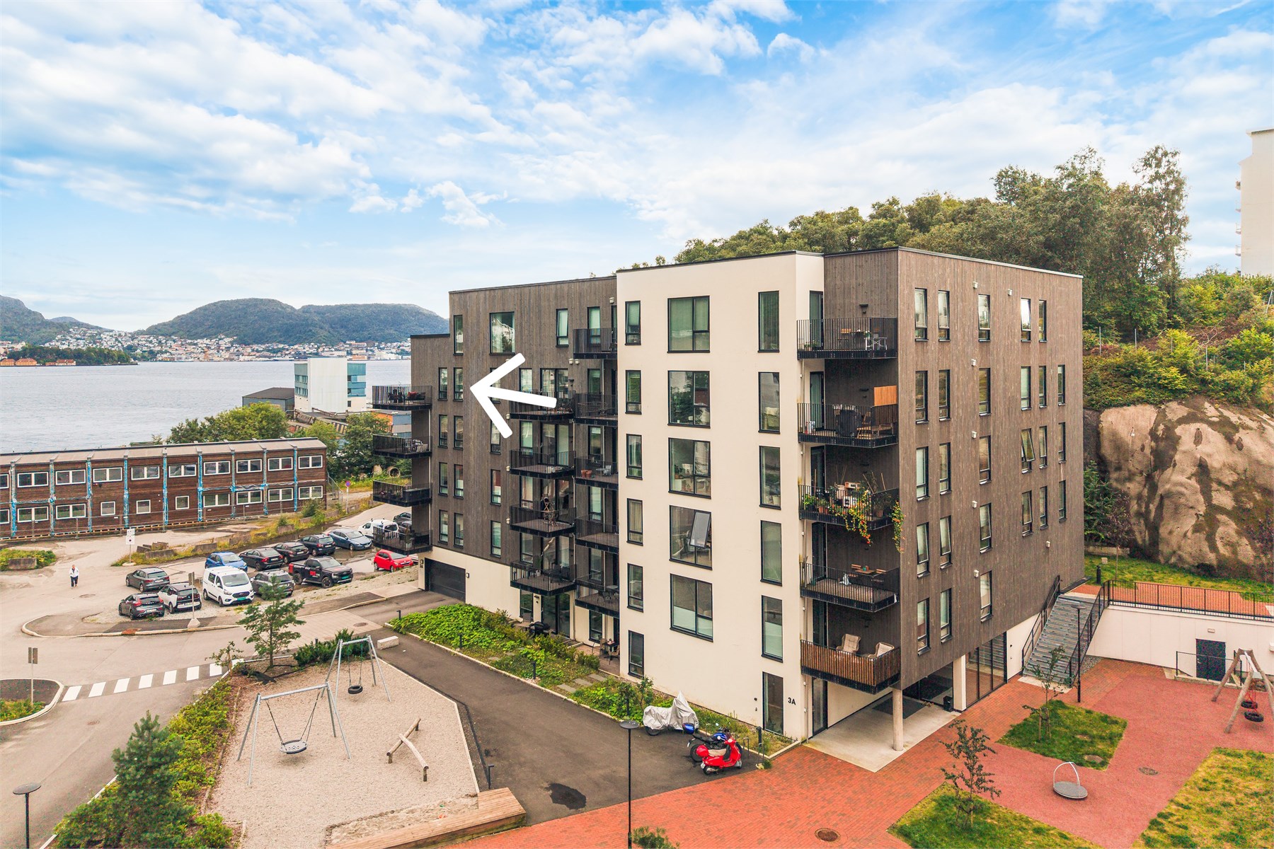 Leilighetene i Merinoparken sameie er en del av den helhetlige transformasjonen fra industriområde til moderne boligstrøk i kvartalet. Her vokser det frem et nytt, herlig boligområde med høy trivselsfaktor! (Brakkene er planlagt fjernet innen 3. kvartal)