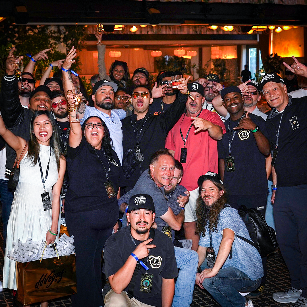 Rocking my DDNYC merch like it’s an inscription — one of one, powered by Dogecoin vibes only.