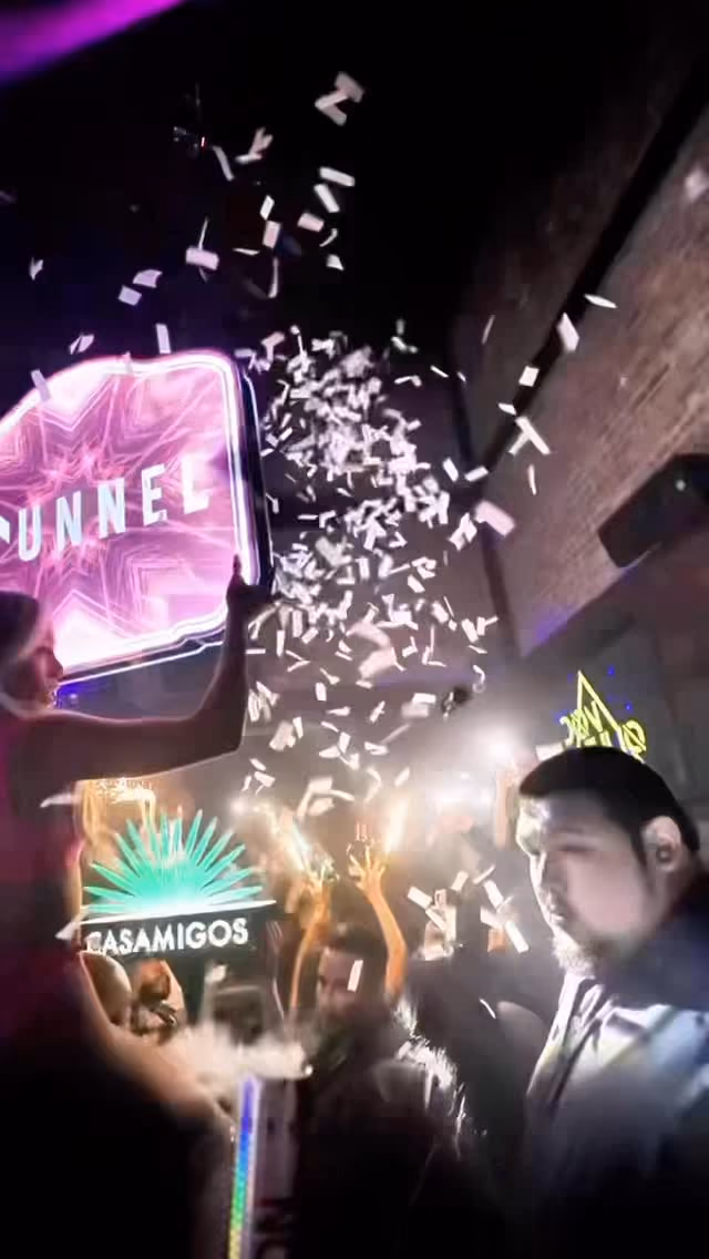 18162254059431706
