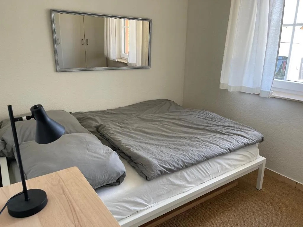 Bad mit Multimedia-Display-Spiegel