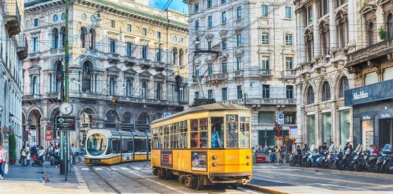 Milan Transportation Guide: Metro, Bus, Tram, Train, Bus