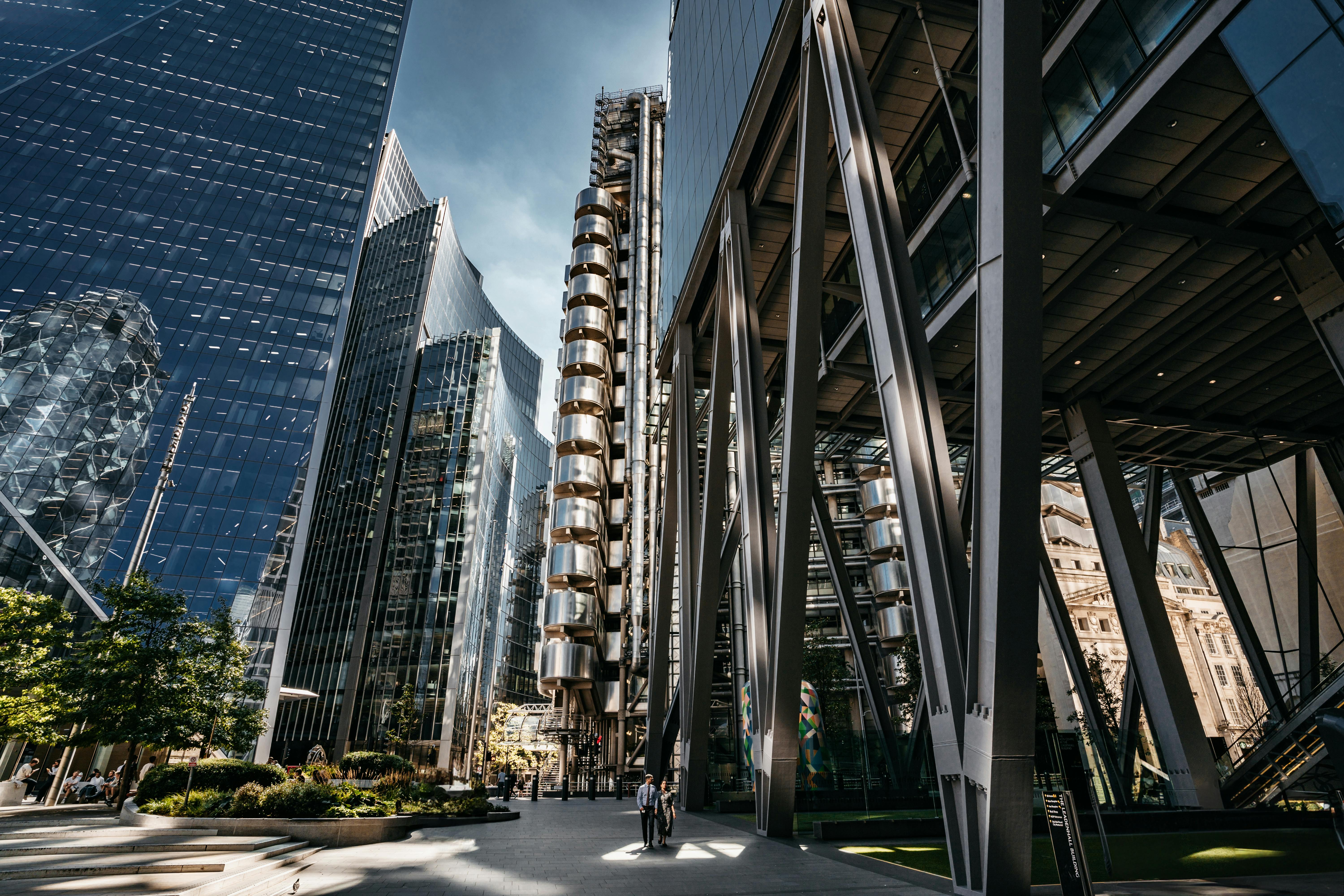 Navigating Digital Supply Chain Risks Facing the Lloyd’s Insurance Market 