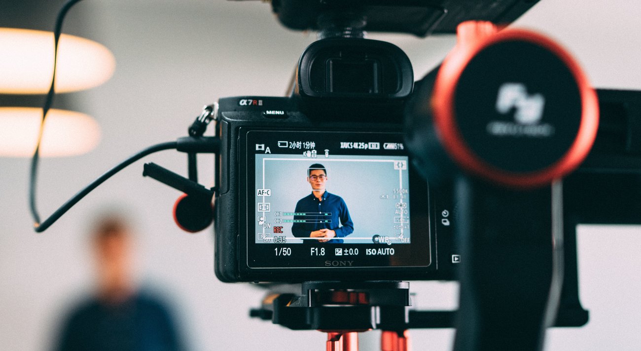 6 Reasons why pre-recorded video interviews beat live video interviews