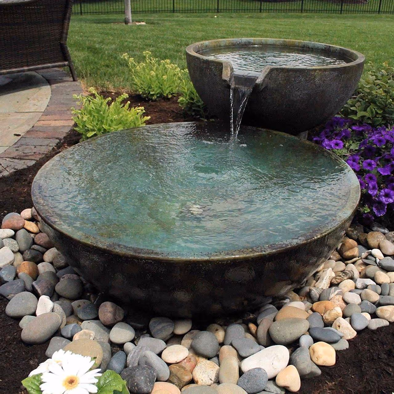 Custom water feature and decorative fountain design